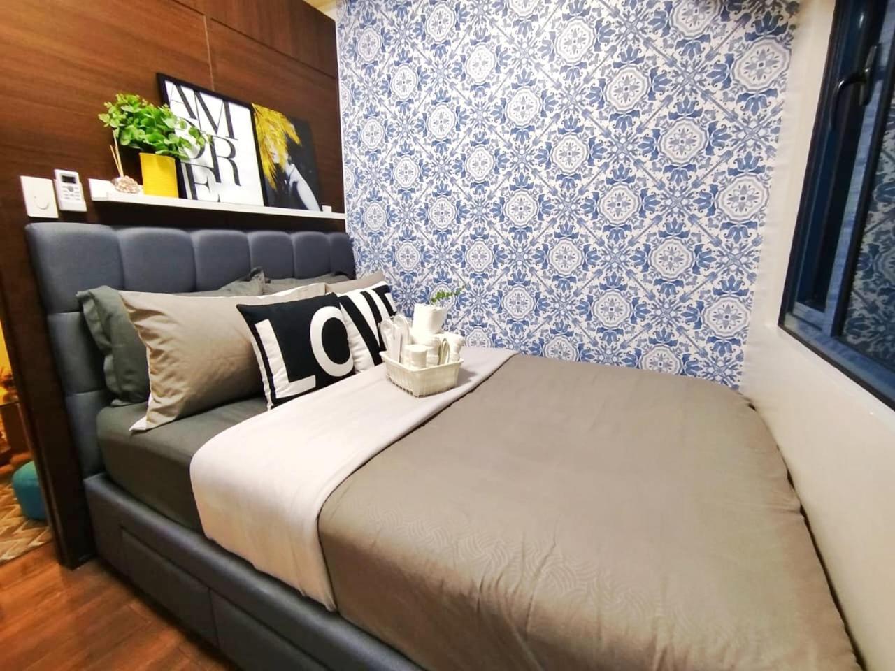 Stylish&Comfort Unit With Balcony In Air Makati Makati City Buitenkant foto