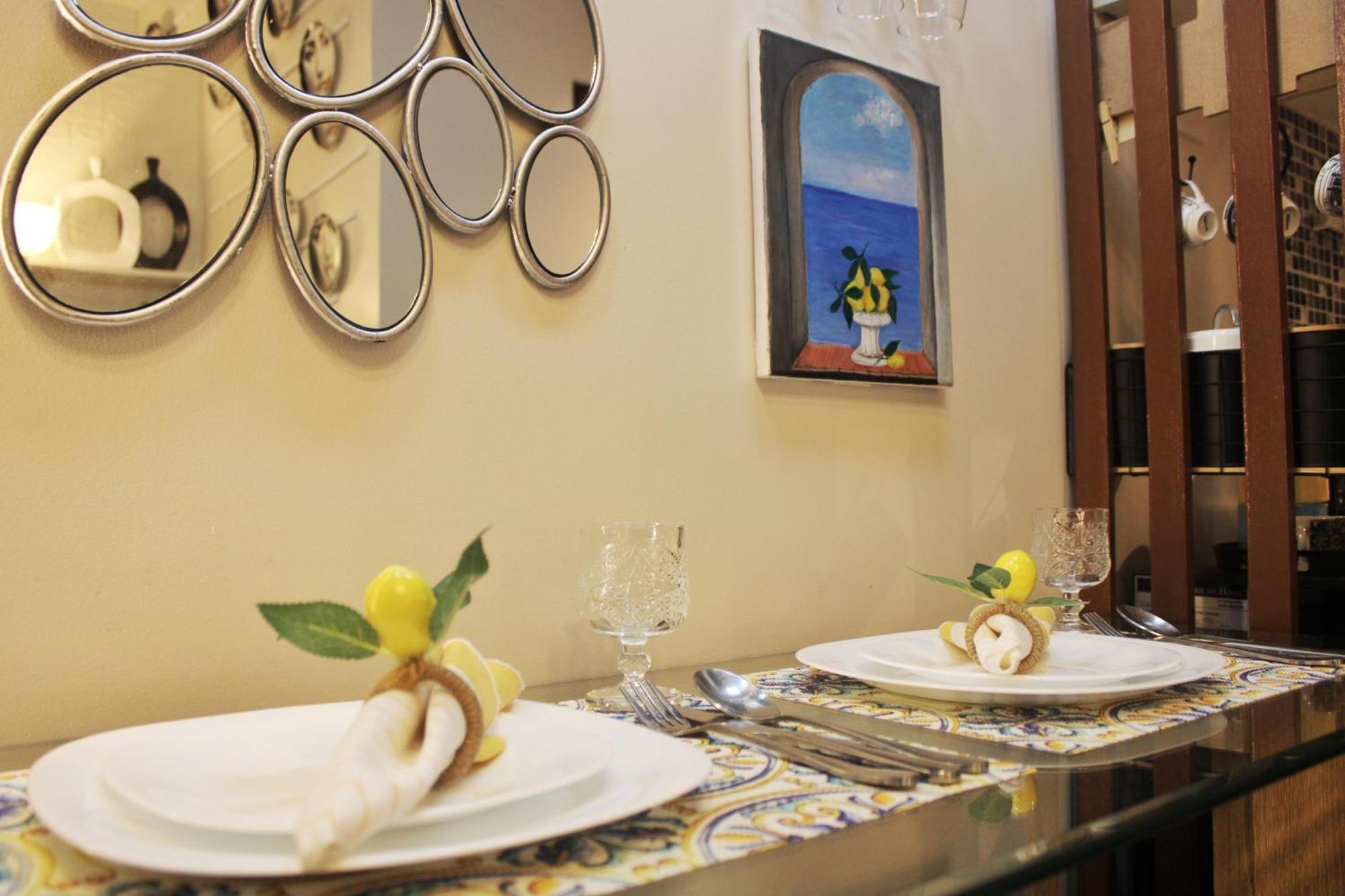 Stylish&Comfort Unit With Balcony In Air Makati Makati City Buitenkant foto