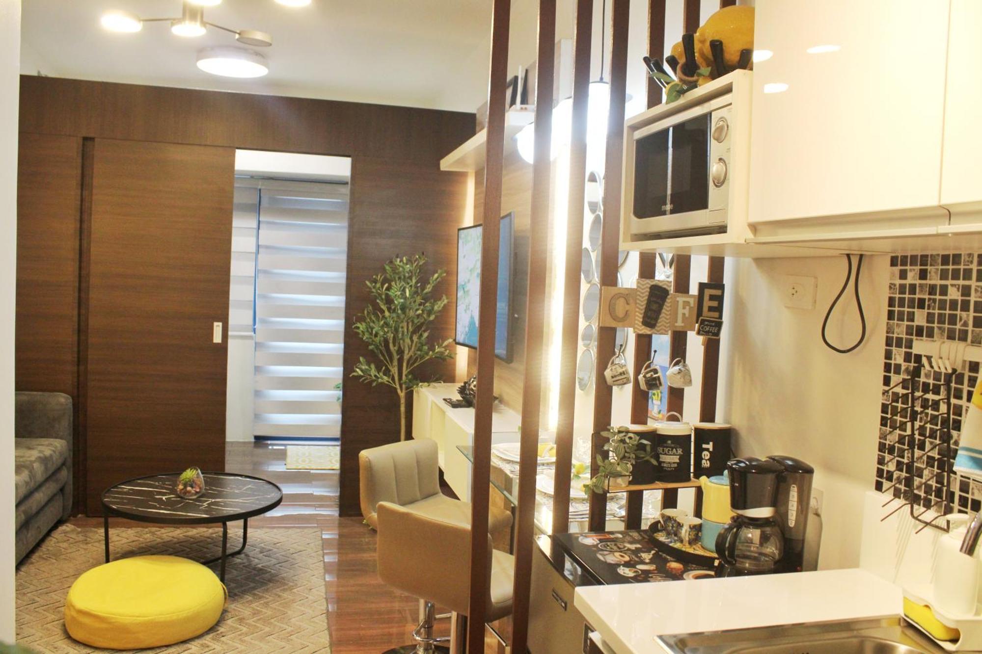 Stylish&Comfort Unit With Balcony In Air Makati Makati City Buitenkant foto