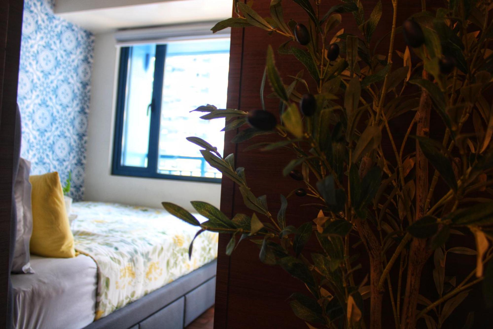 Stylish&Comfort Unit With Balcony In Air Makati Makati City Buitenkant foto